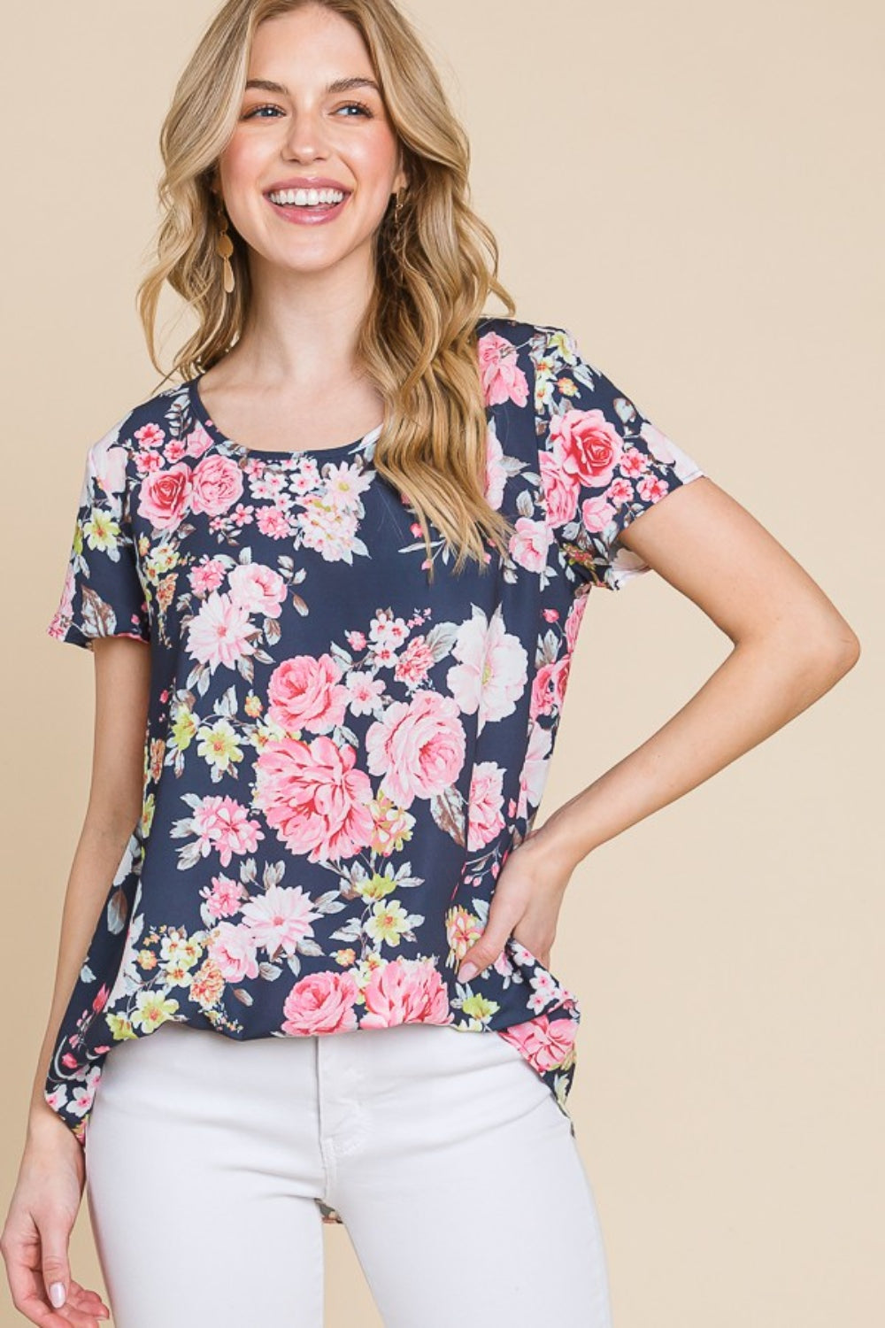 Stilla | Blomstret Rund Hals Kortærmet T-Shirt