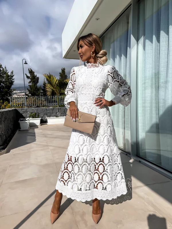 Stilla | i Elegant Kjole