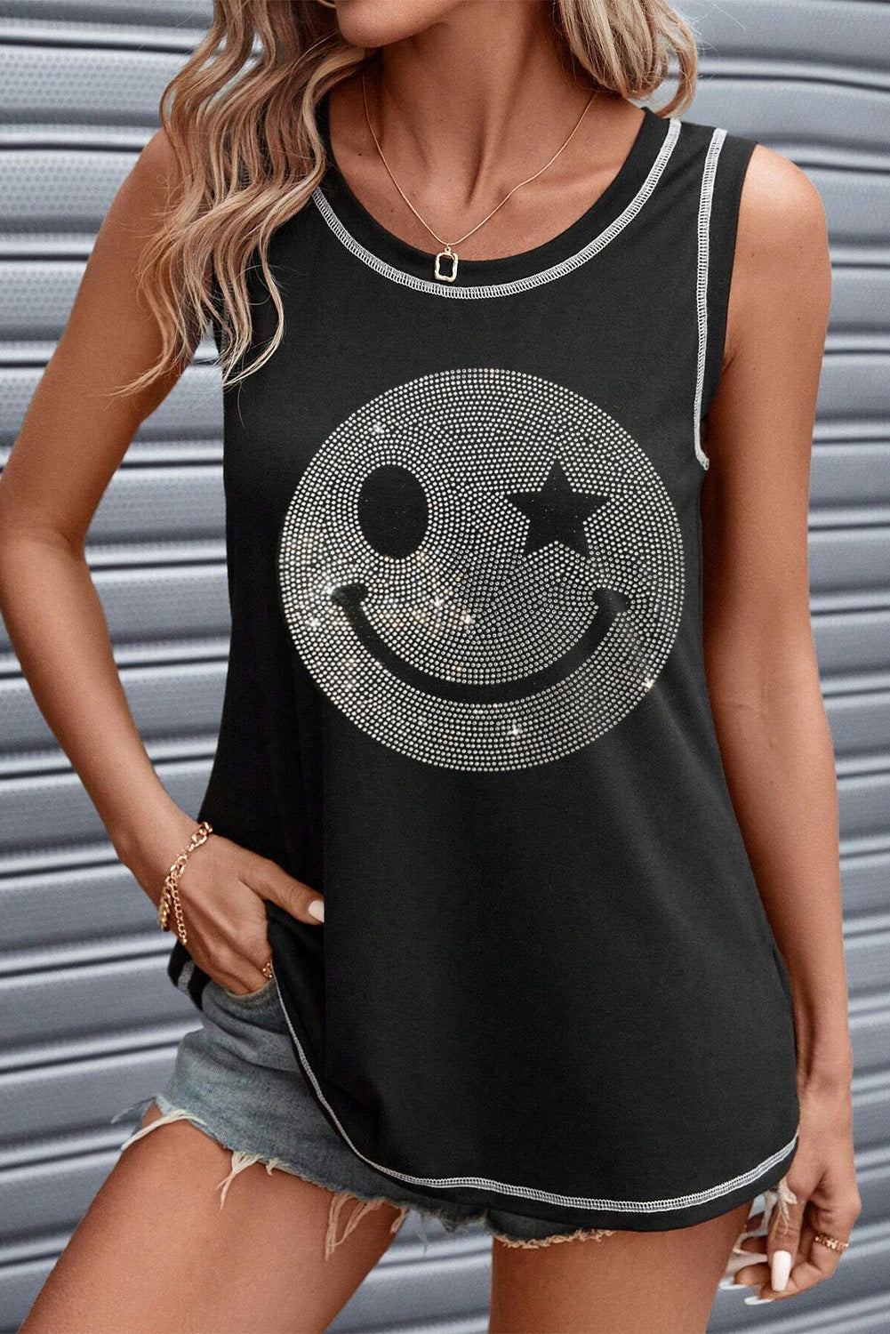 Stilla | Smile Face Rund Hals Tank