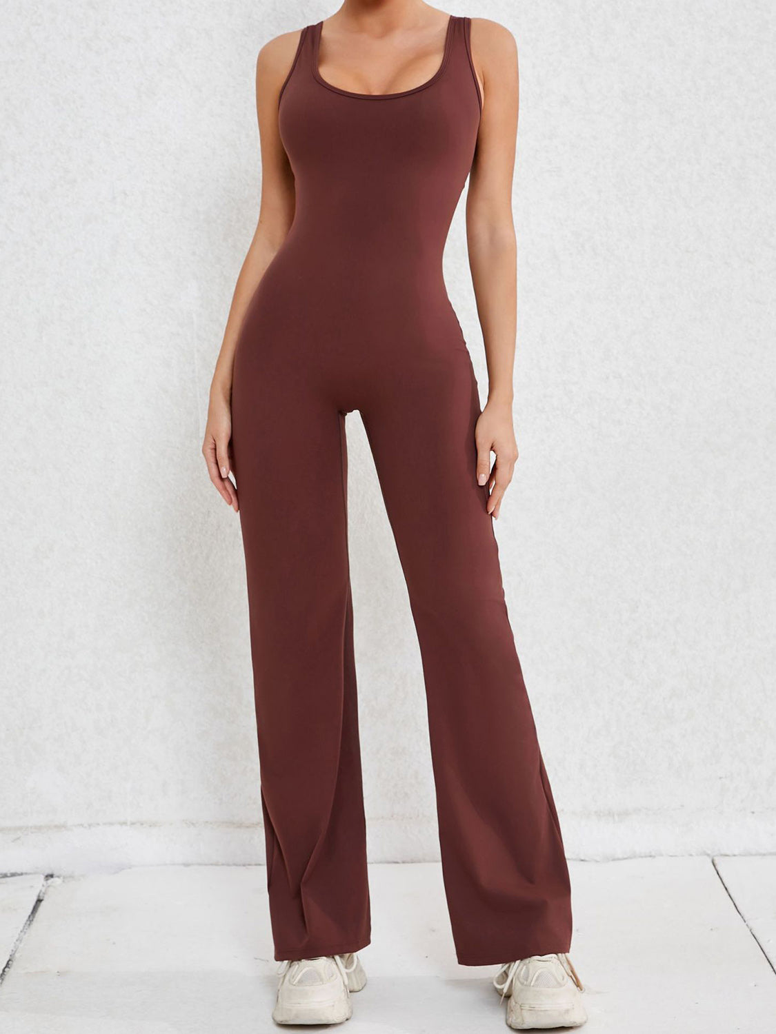 Stilla | Bred Strop Scoop Hals Aktiv Jumpsuit