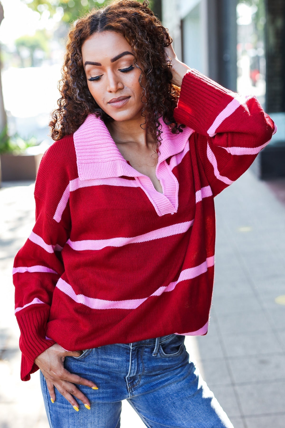 Stilla | Overdimensioneret Pullover Med Udstoppet Krave og Lilla Striber