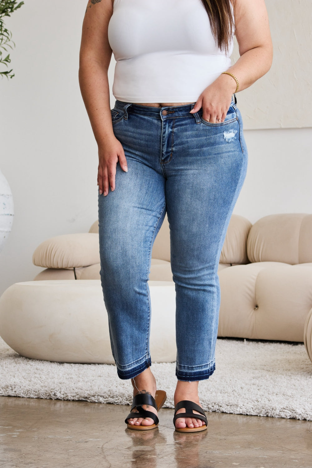 Stilla | Blå Full Size Release Hem Cropped Bootcut Jeans