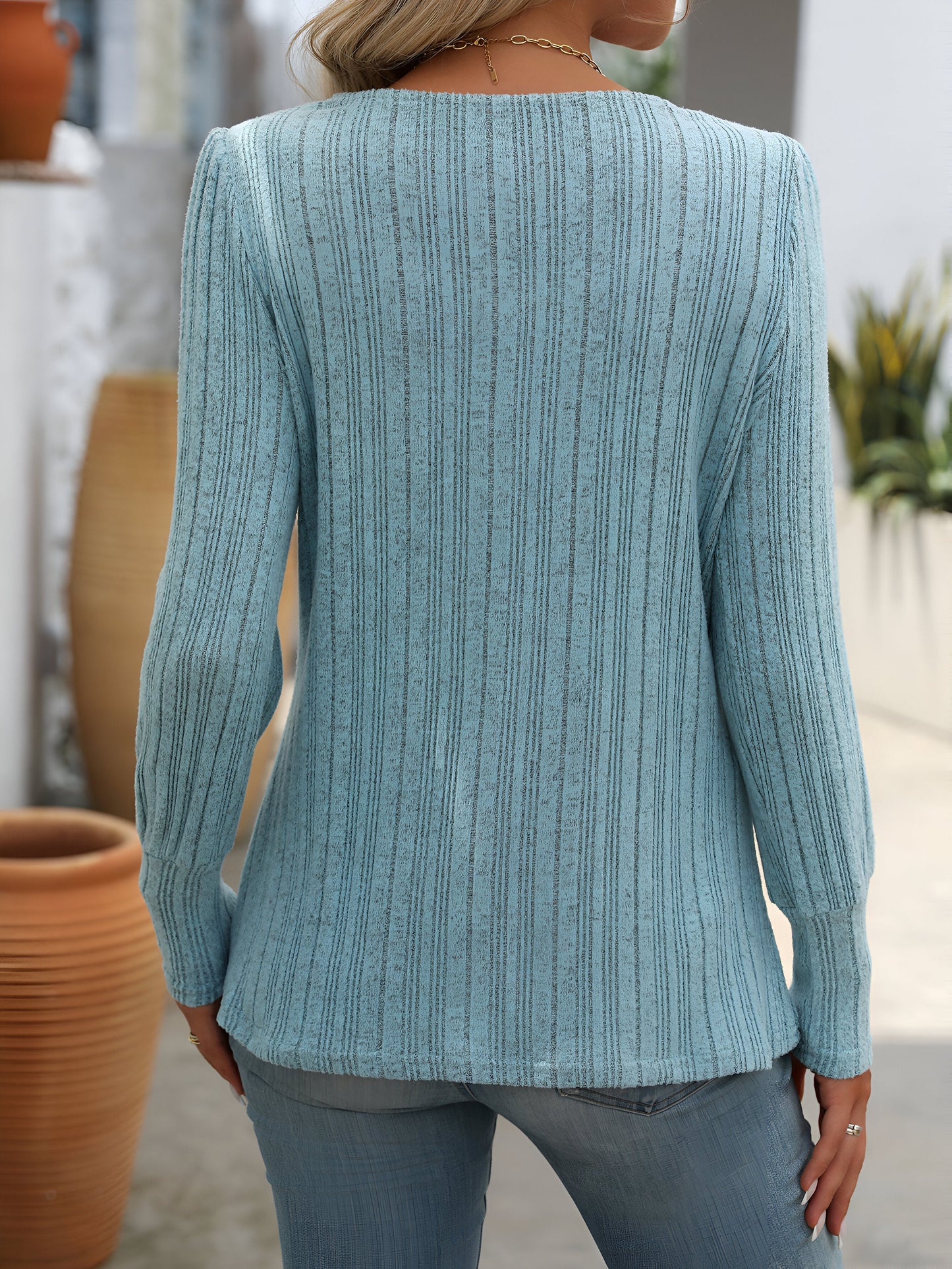 Stilla | Ribbet top til alsidige outfits