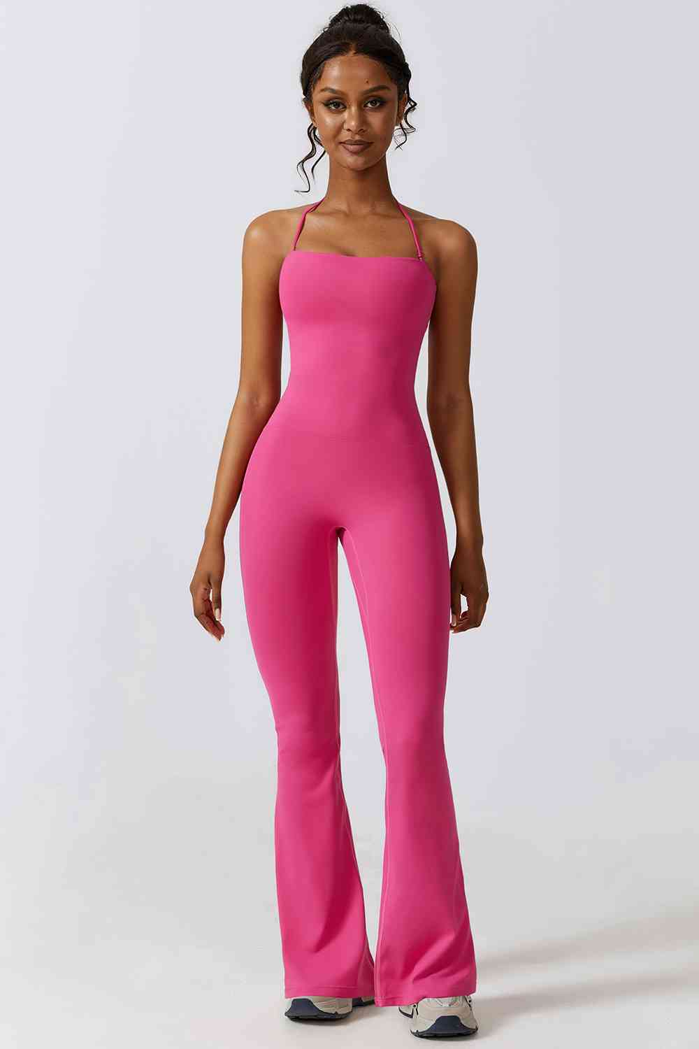 Stilla | Hals Flare Sport Jumpsuit
