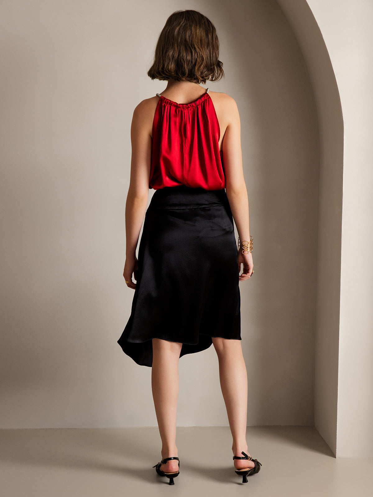 Stilla | Silke Moderigtig Asymmetrisk Kant Midi Nederdel