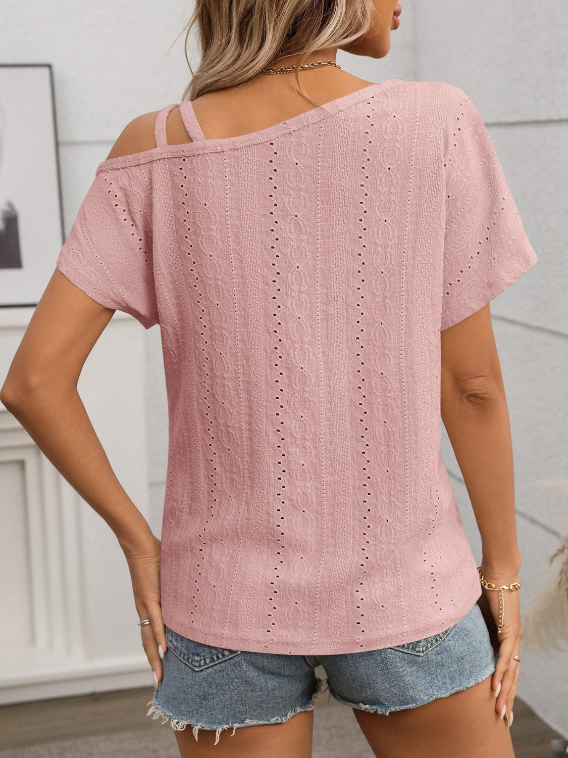 Stilla | Øjer Asymmetrisk Skulder Kortærmet T-Shirt