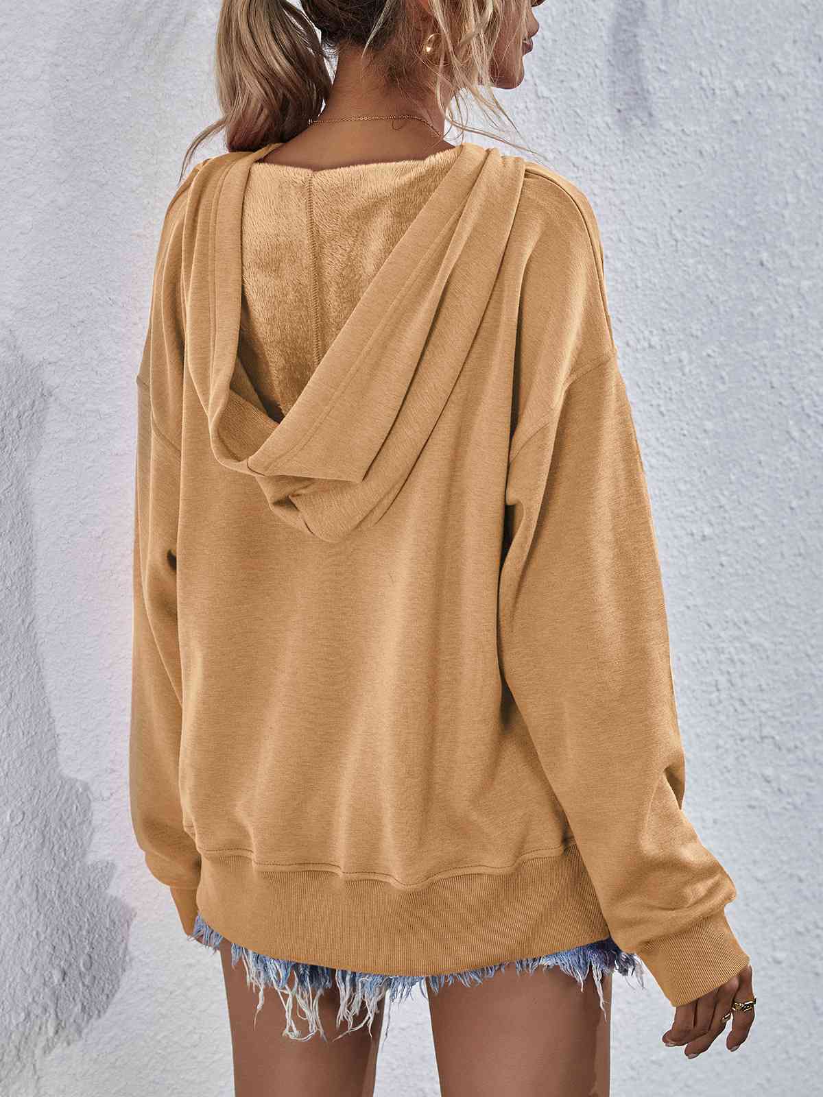 Stilla | Skulderskæring Hoodie