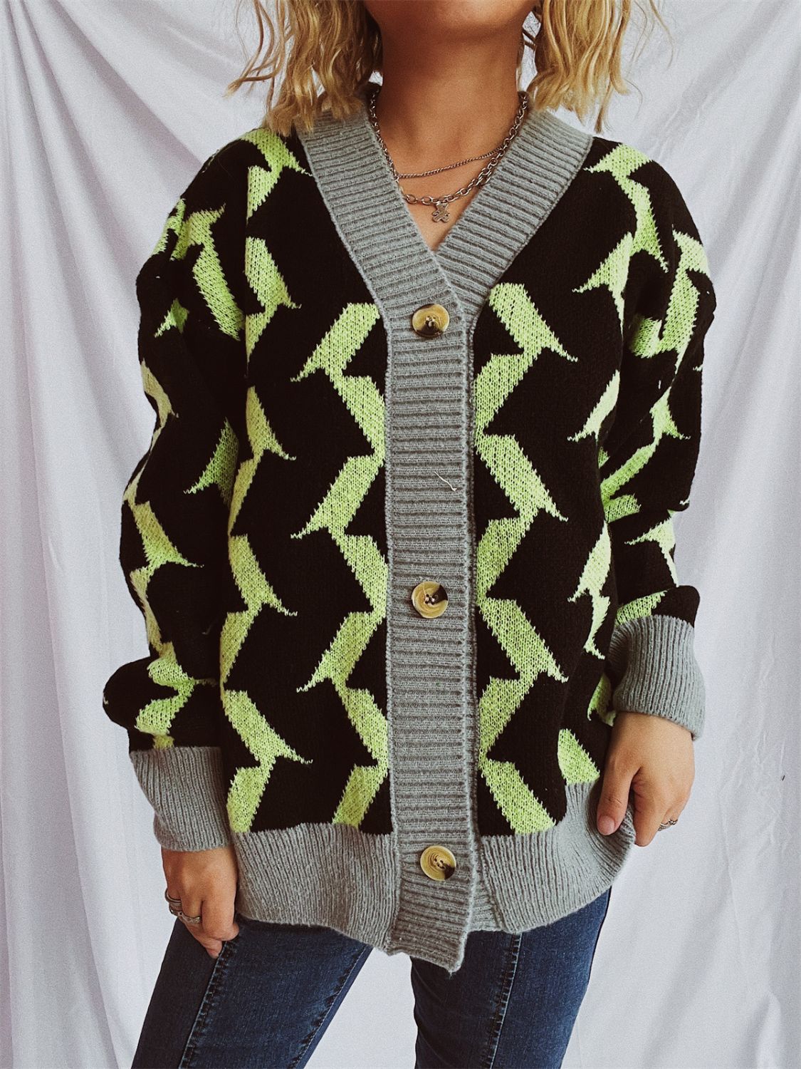 Stilla | Trim Geometrisk V-hals Langærmet Cardigan