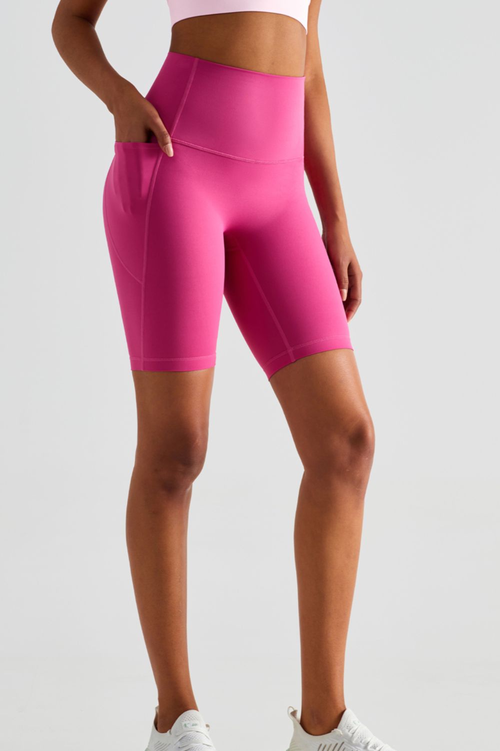 Stilla | Rise Wide Waistband Biker Shorts med lommer