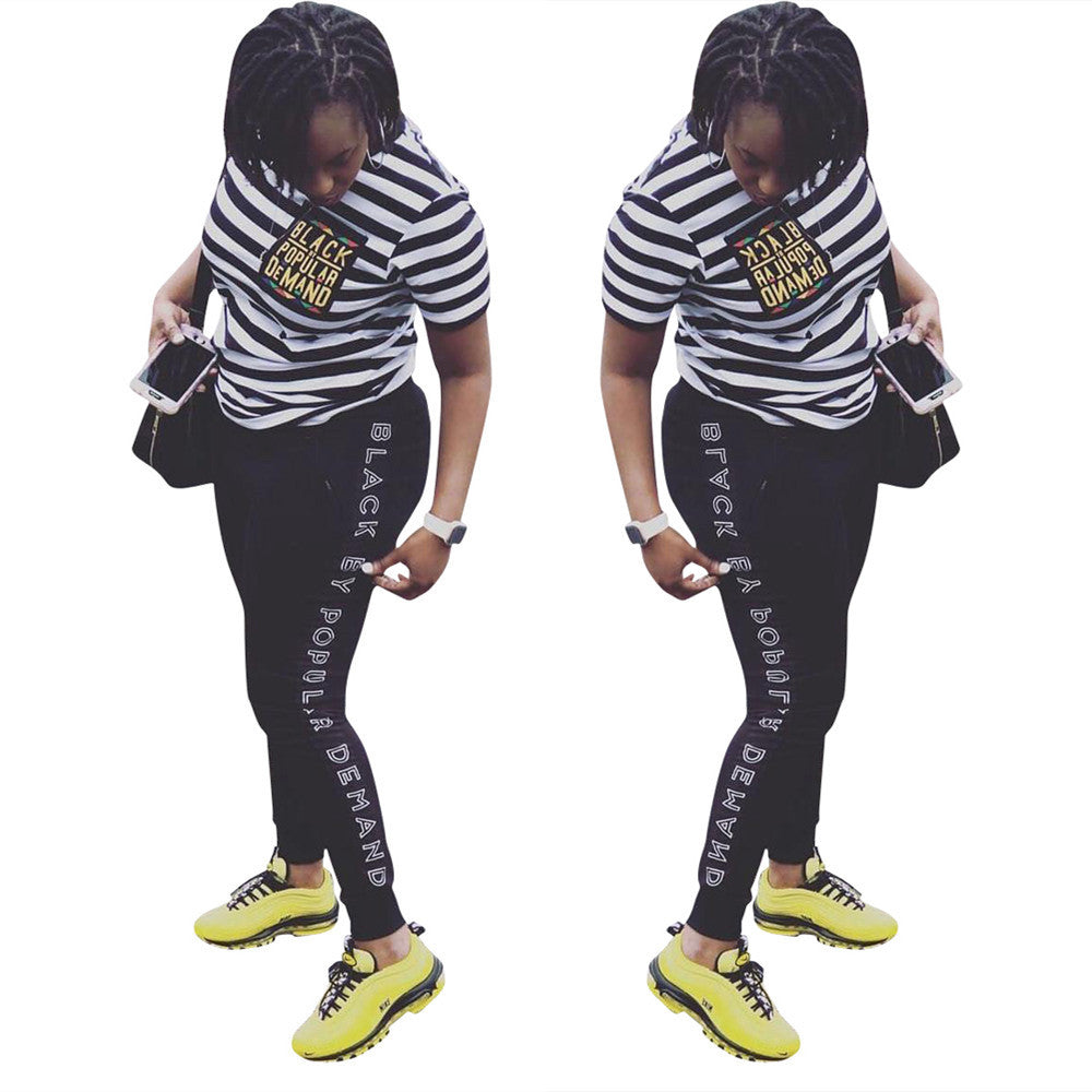 Dame Sporty T-shirt og leggings sæt med iøjnefaldende skrift Stilla