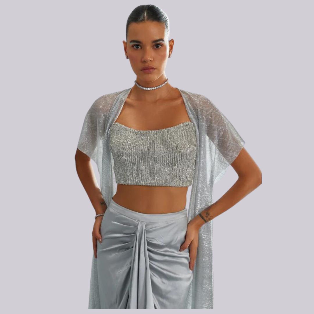 Stilla | Glitrende croptop med satin maxinederdelesæt