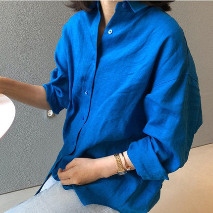 Dame afslappet linned skjorte med innovativt snit og fashionable detaljer Stilla