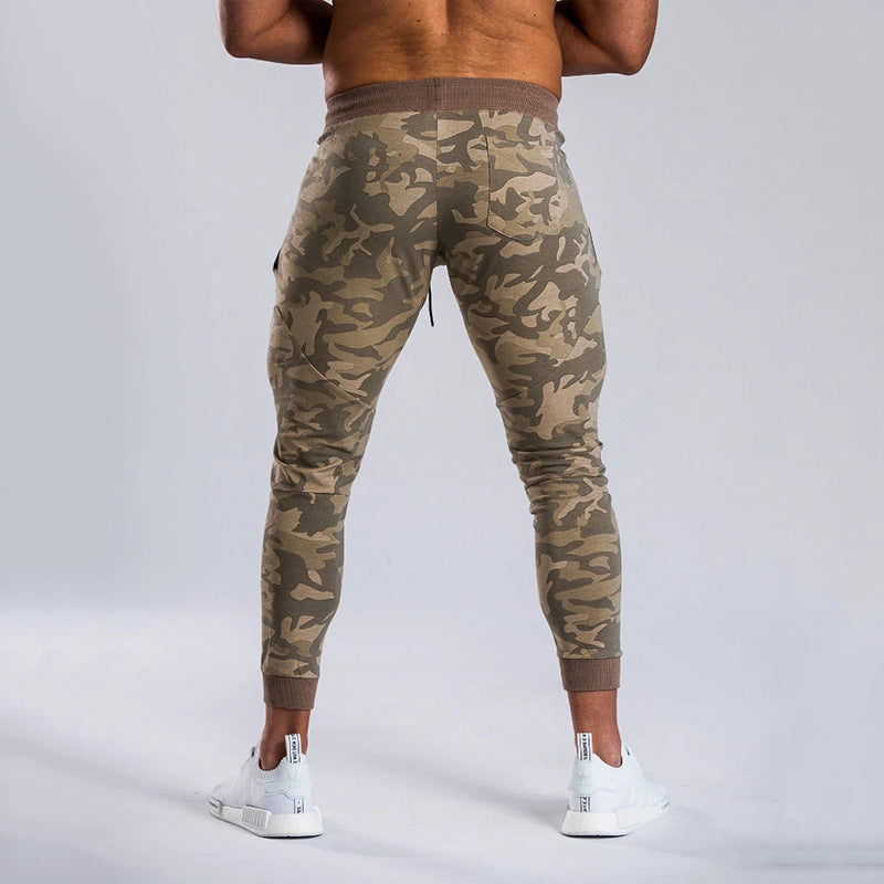 Herrer Sporty Cargo Bukser med moderne Camouflage-Mønster og elastisk Talje Stilla