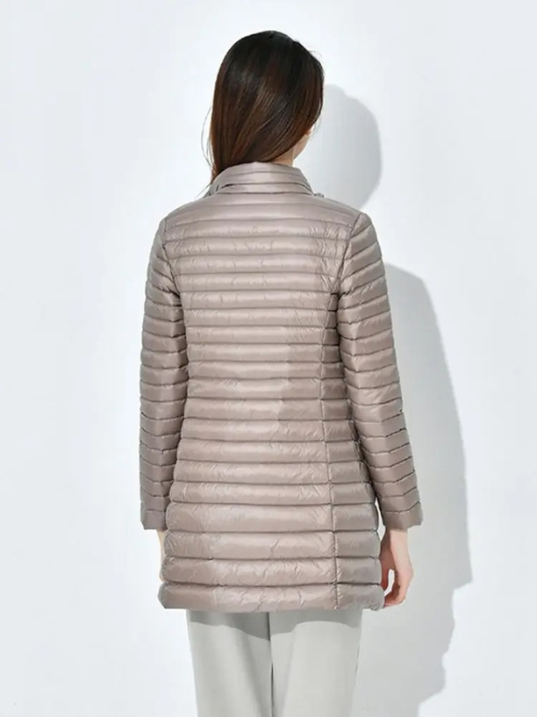 Stilla | Mode og elegante outfits
