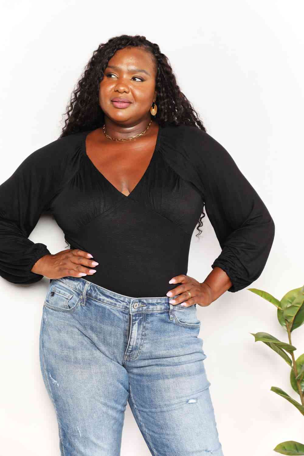 Stilla | Code Full Size V- Neck Bodysuit