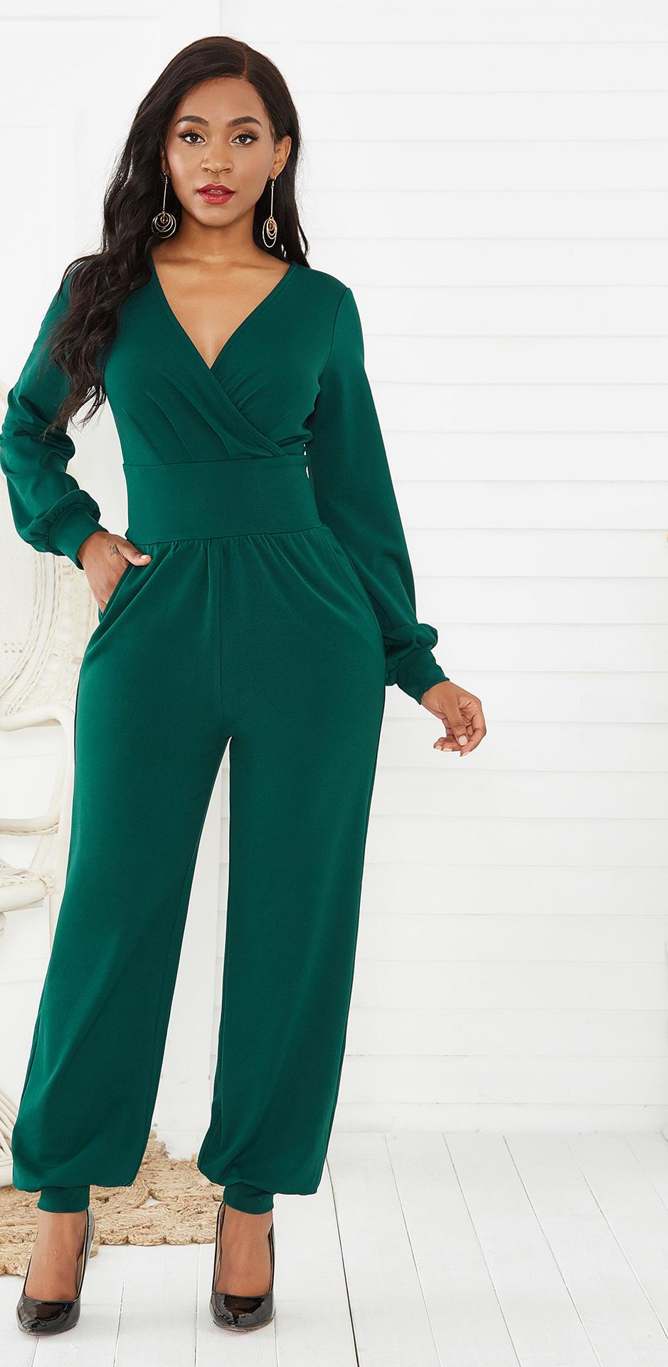 Dame Elegant Jumpsuit med V-wrappet design og bredt ben Stilla