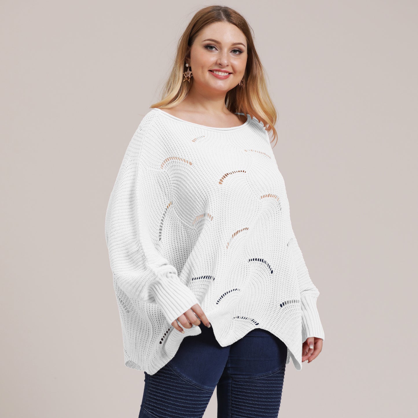 Dame afslappet strikpullover med bølge mønster og løst skåret design Stilla