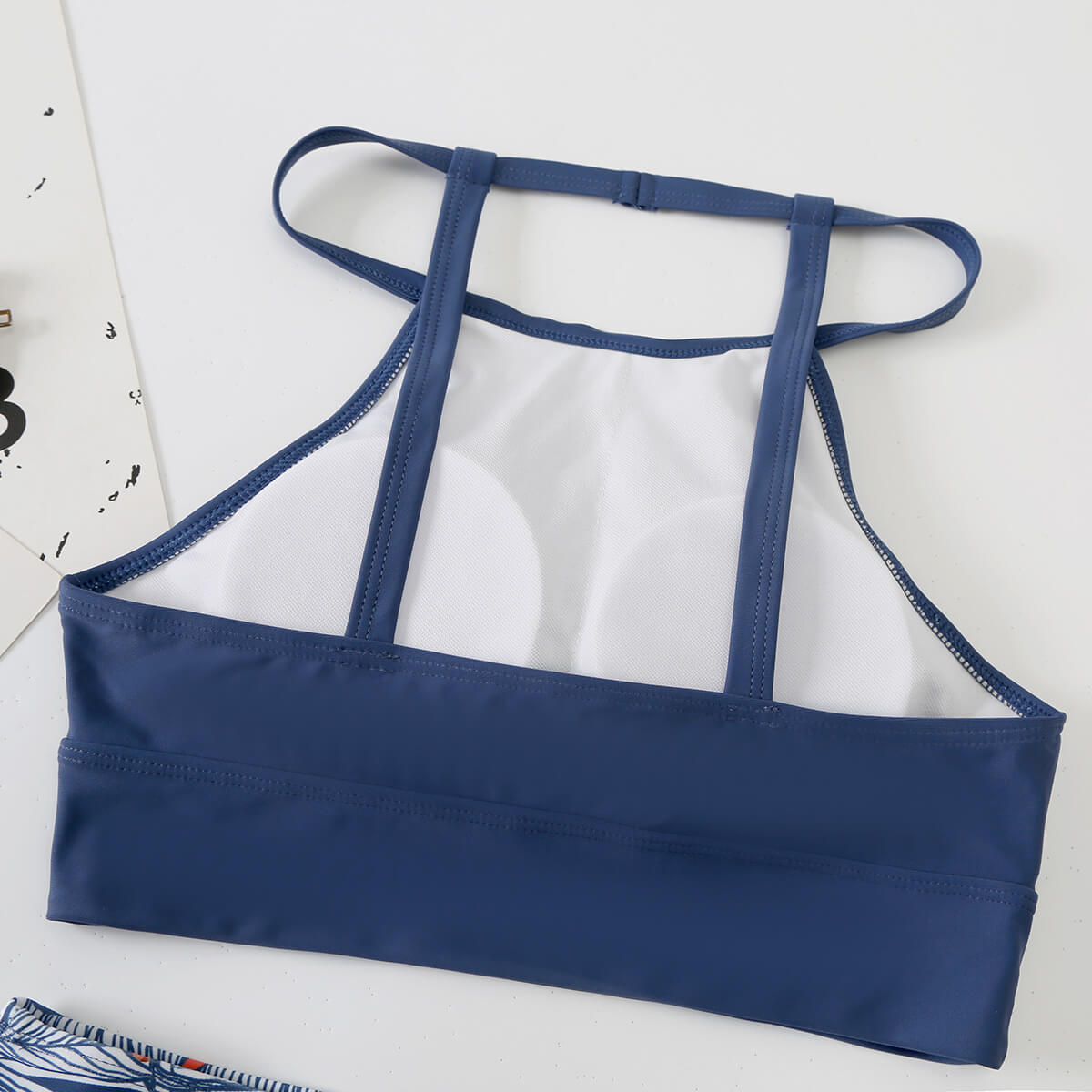 Stilla | Højskåret Bikini Top Med Sexy String