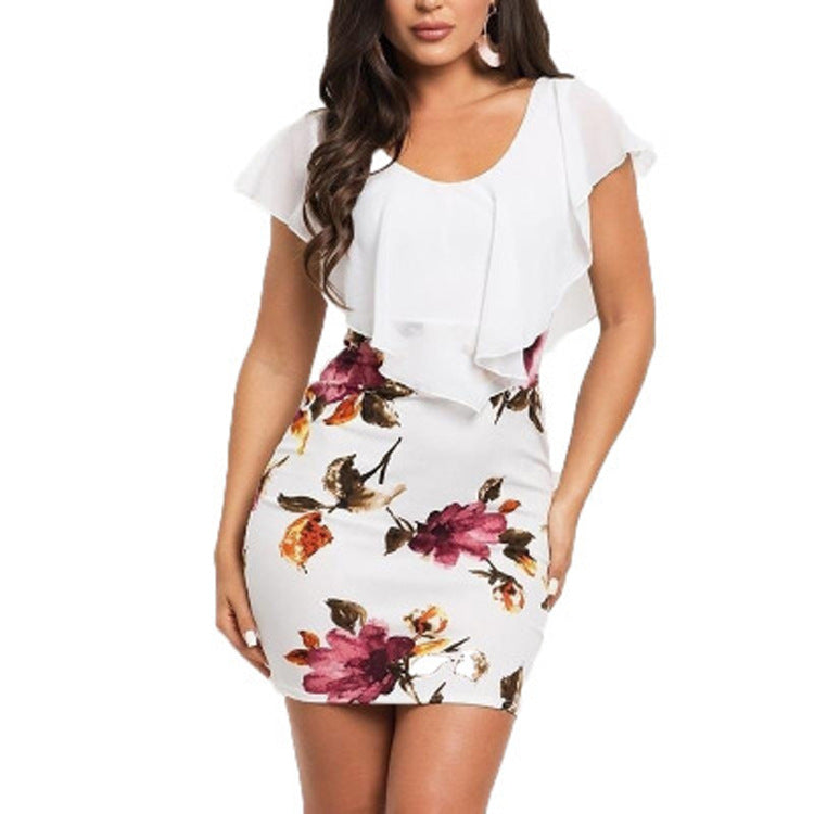 Dame elegant kjole med flydende overdel og floral design Stilla