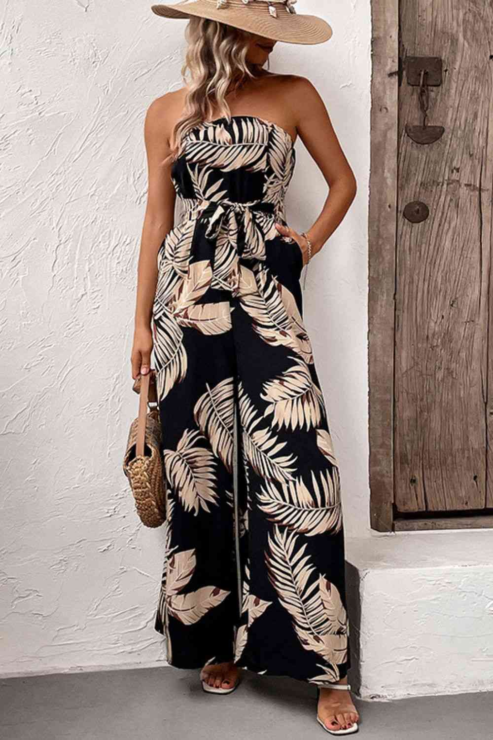 Stilla | Strapless Wide Leg Jumpsuit Med Lommer