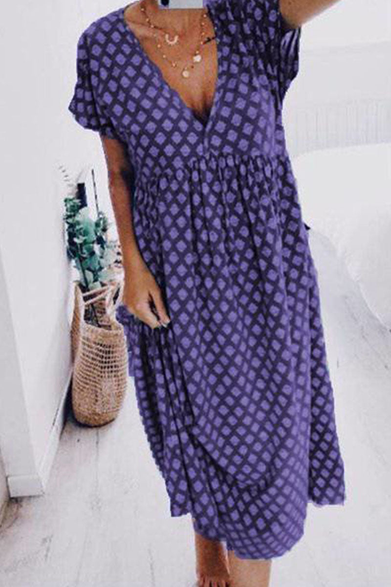 Stilla | Mode Street Print V-hals A-linienskjorter