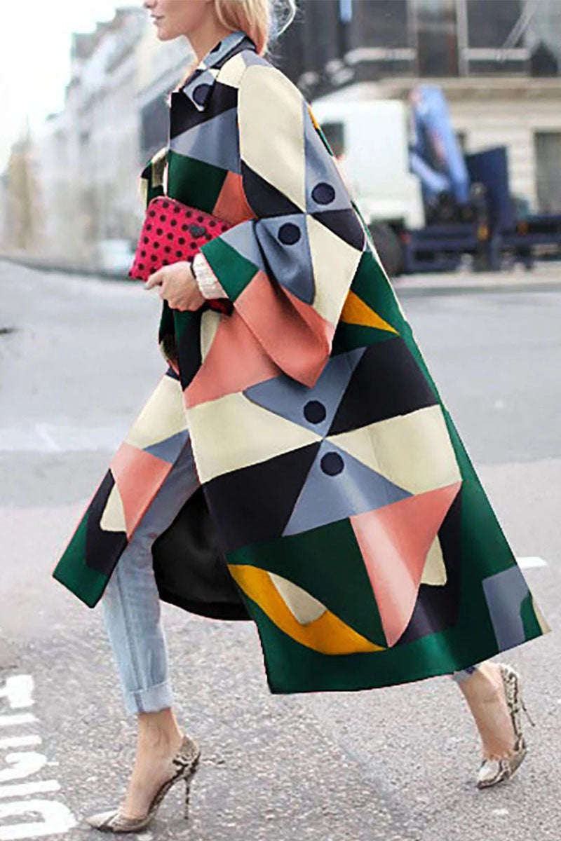 Stilla | Beklædning Til Udendørs Brug Med Omslaget Krave Af Bedrukt Camouflage Patchwork