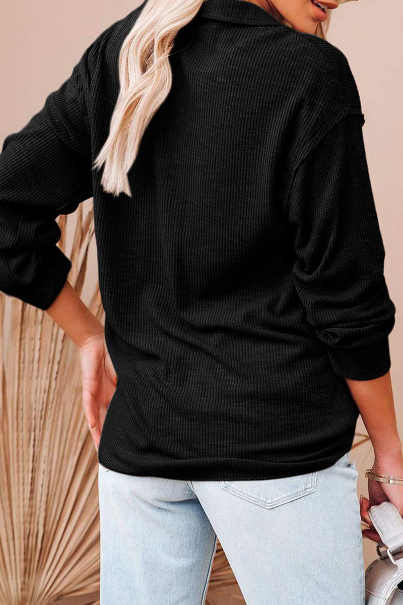 Stilla | T-shirts Med V-hals i Ensfarvet Patchwork Mode Street