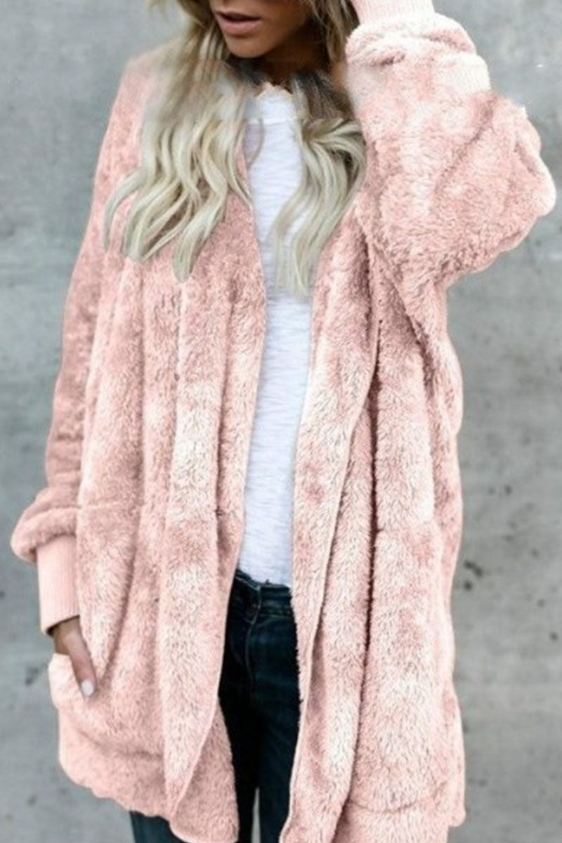 Stilla | Trendy, Casual og Holdbart Outdoor-tøj med Delte Hættekrave.