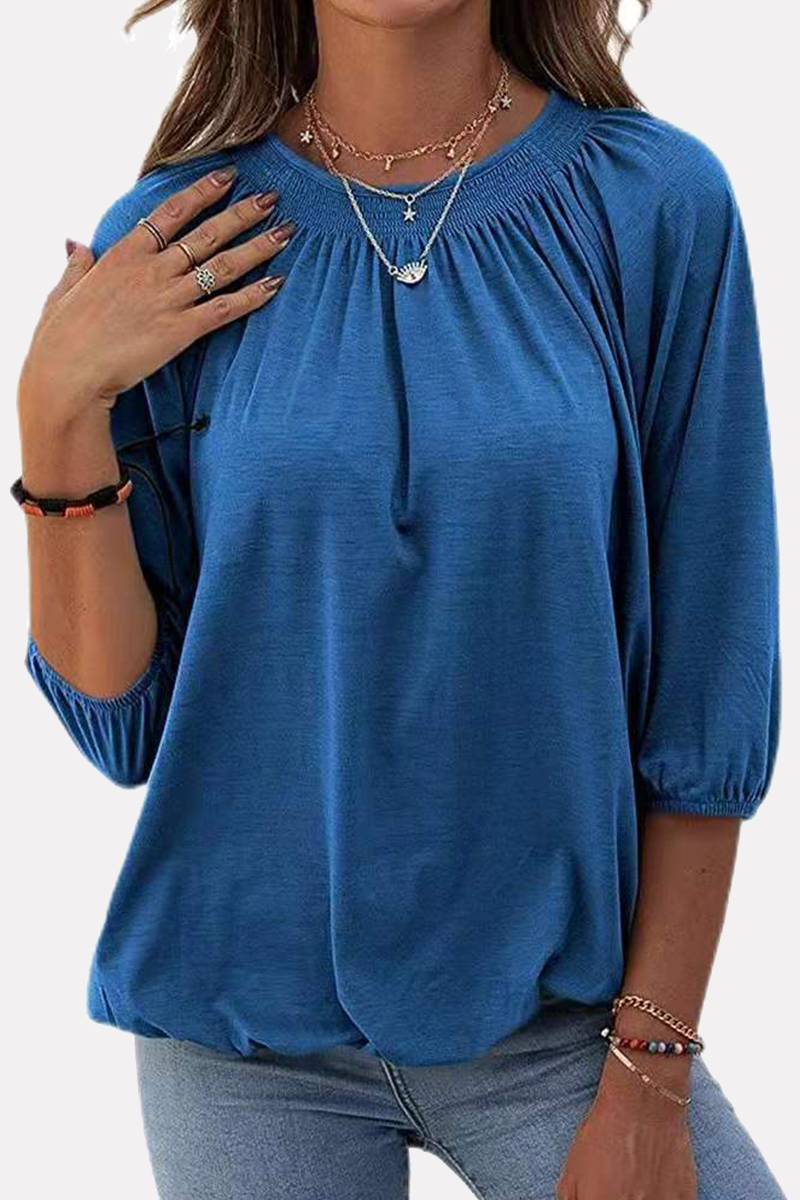 Stilla | Ensfarvede Lette T-shirts Med Rund, Plisseret, Slidsede Udsnit