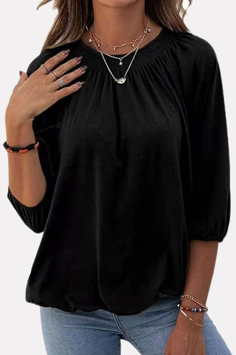 Stilla | Ensfarvede Lette T-shirts Med Rund, Plisseret, Slidsede Udsnit
