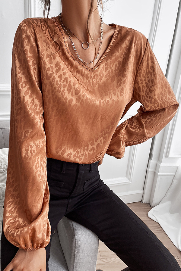 Stilla | Elegante Patchwork Basics Bluser Med V-udskæring