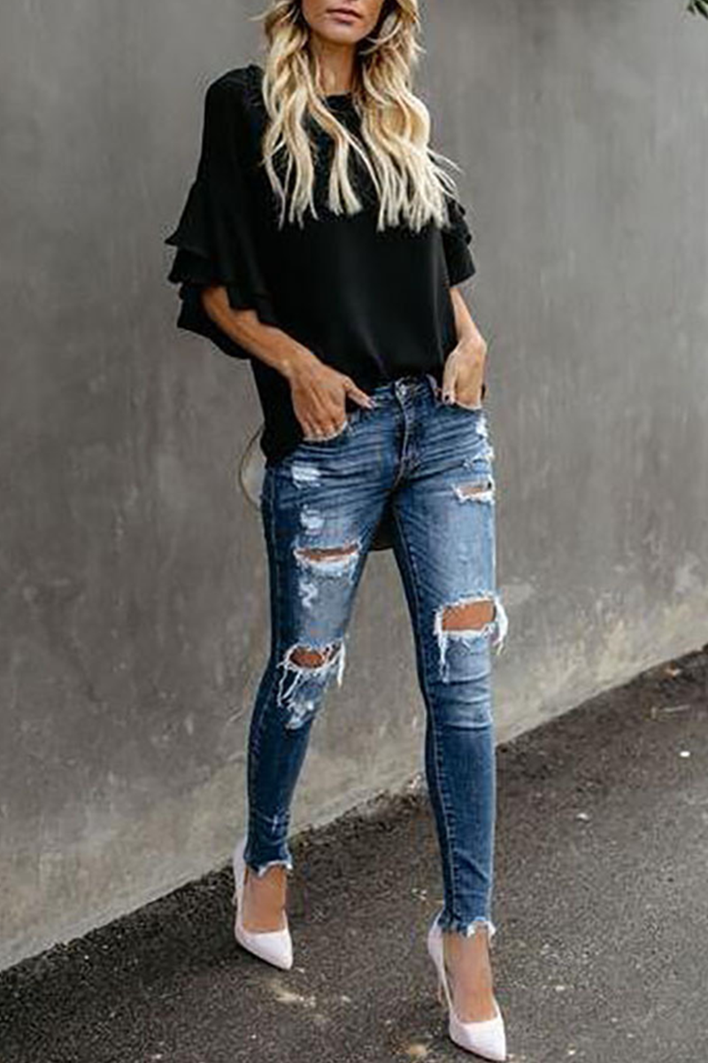 Stilla | Ensfarvede Casual T-shirts Med Flæser