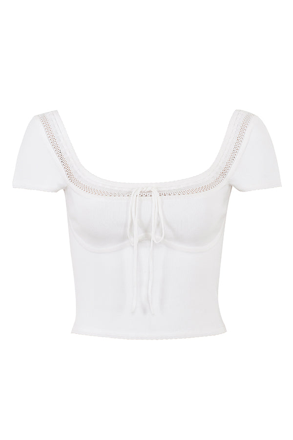 Stilla | Elfenbensfarvet Elegante Ribstrikket Top Med Mini Nederdel