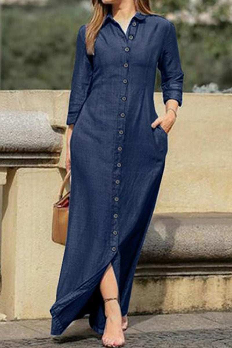 Stilla | Elegante, Ensfarvede Jeanskjoler, Bred Skåret, Med Omfoldet Krave og Lange Ærmer
