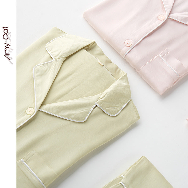 Dame højkvalitets satin pyjamas sæt med elegante detaljer og behagelig pasform Stilla