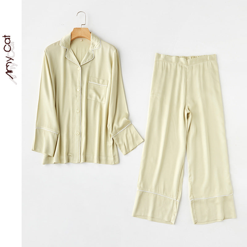 Dame højkvalitets satin pyjamas sæt med elegante detaljer og behagelig pasform Stilla