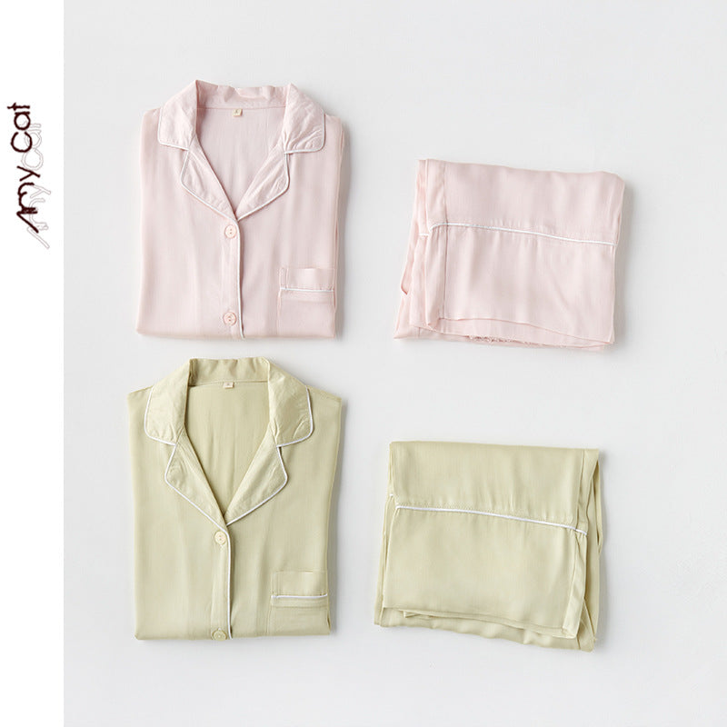 Dame højkvalitets satin pyjamas sæt med elegante detaljer og behagelig pasform Stilla
