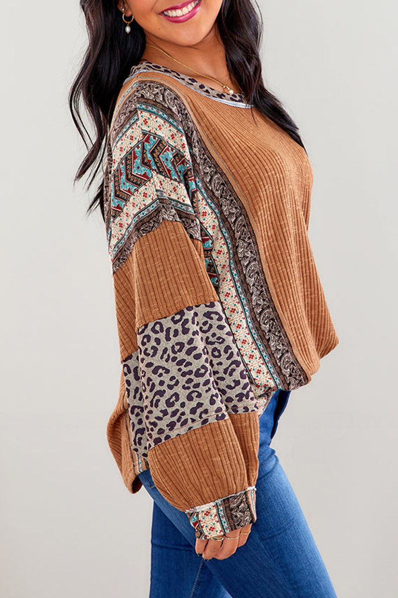 Stilla | Casual Rundhalstrøjer med striber og kontrast patchwork leopard