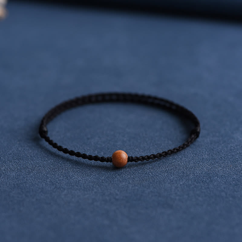 Stilla | Buddha Amulet Armbånd Lavet Af Ferskentræperler Mod Onde Ånder
