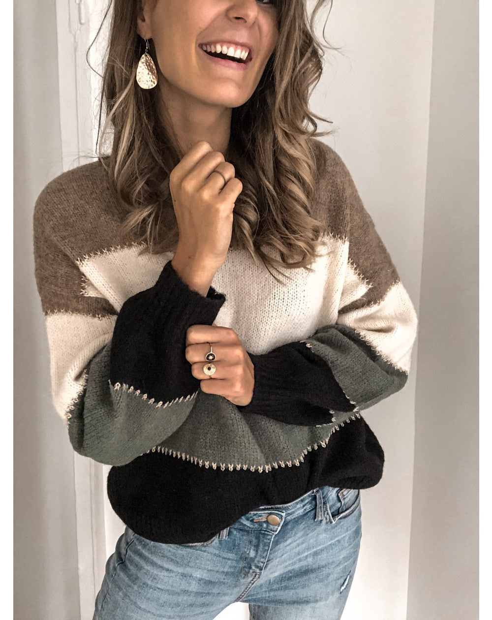 Dame blød sweater med farvede blokstriber Stilla