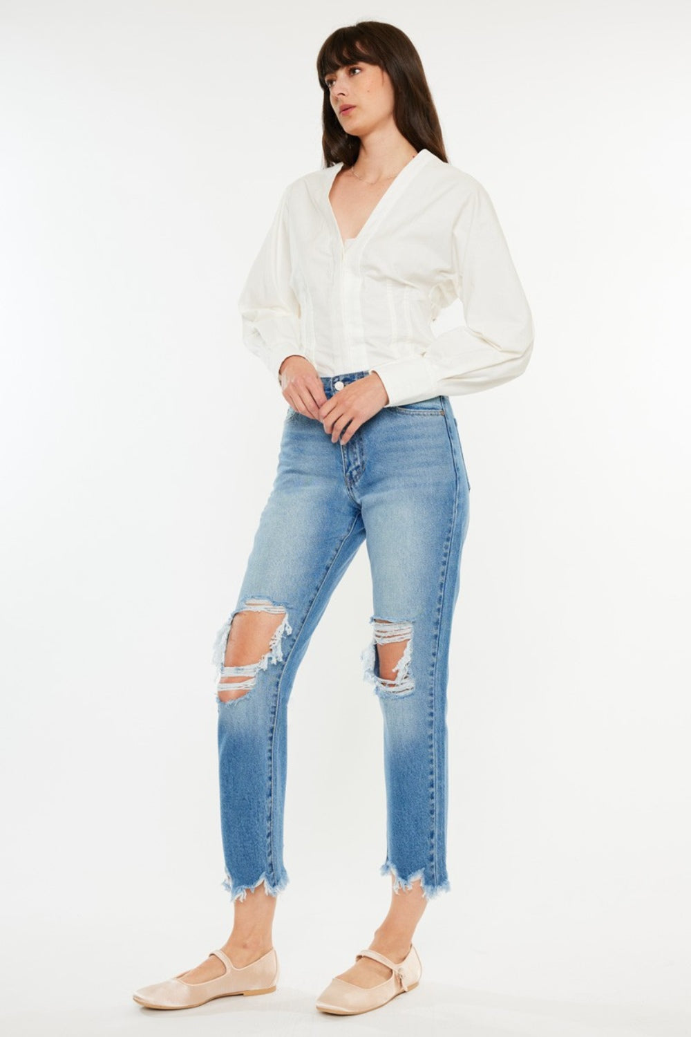 Stilla | Distressed Frayed Hem Cropped Jeans