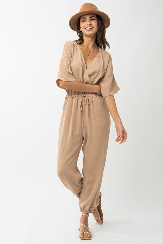 Stilla | Ærme Surplice Jumpsuit