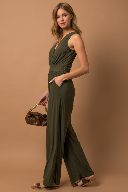 Stilla | Neck Jumpsuit