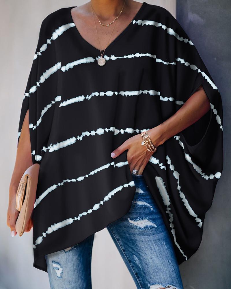 Damer afslappet oversized T-shirt med V-hals og bred pasform Stilla