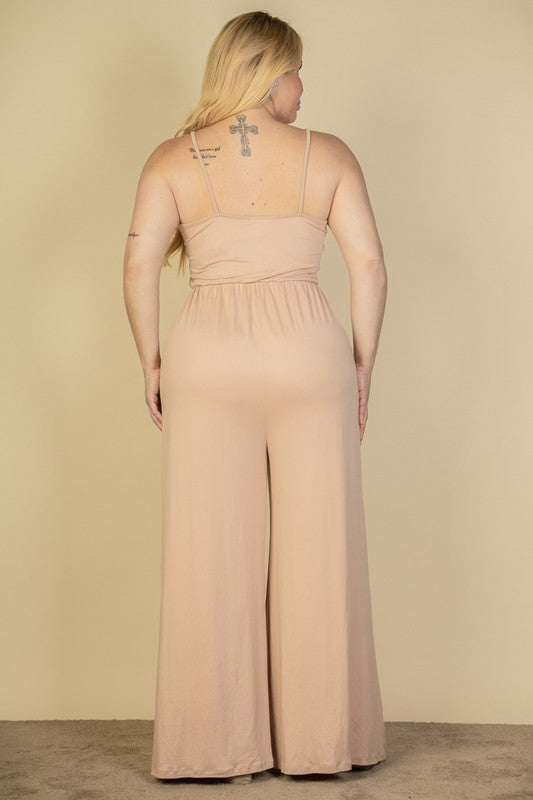 Stilla | Størrelse Knap Front Bred Ben Jumpsuit