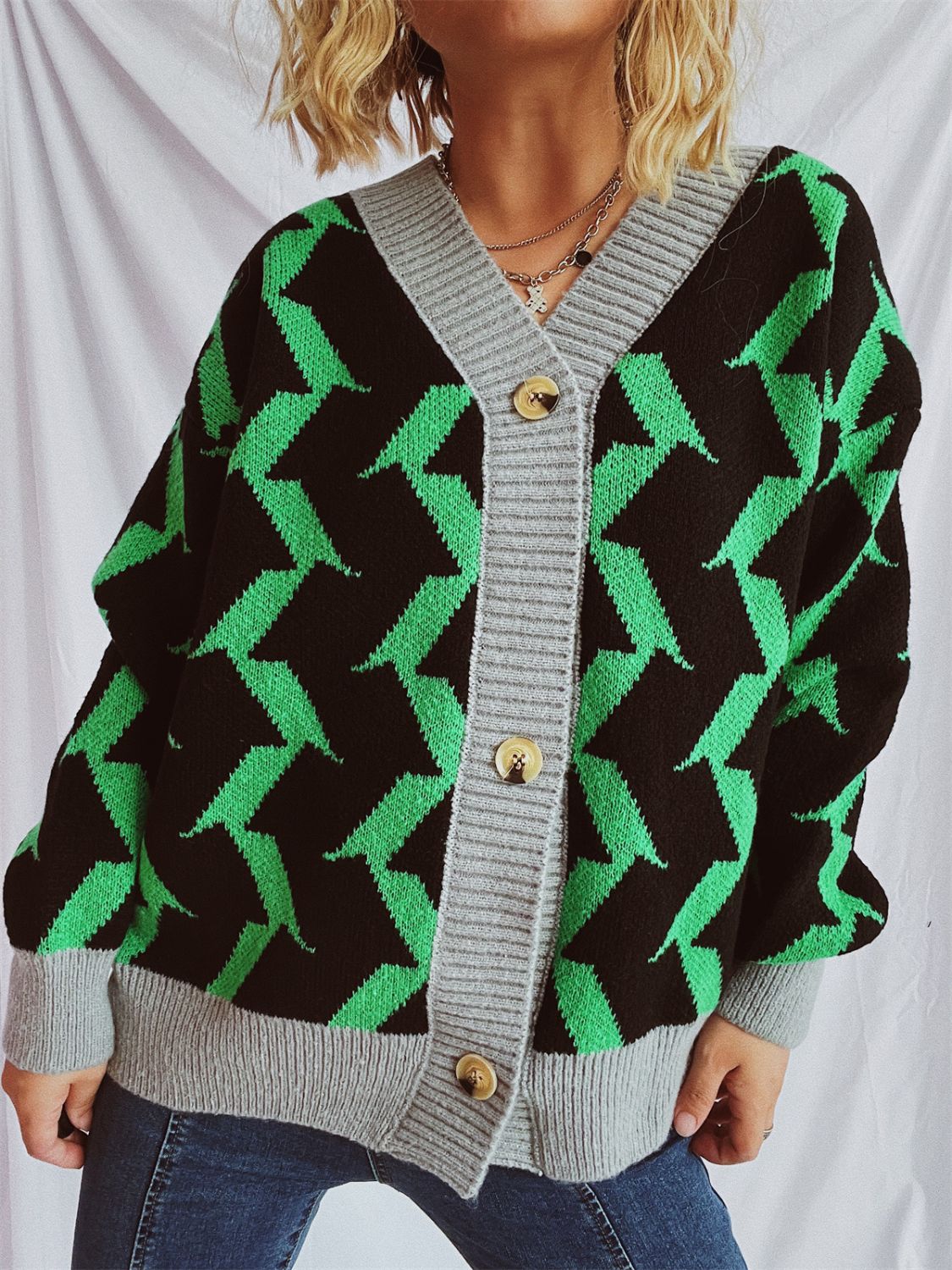 Stilla | Trim Geometrisk V-hals Langærmet Cardigan