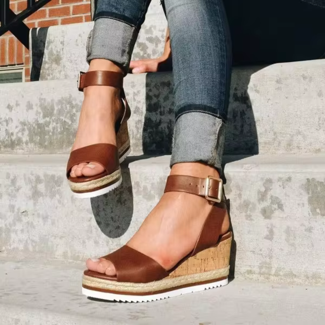 Stilla | Fashionable Wedge Sandaler