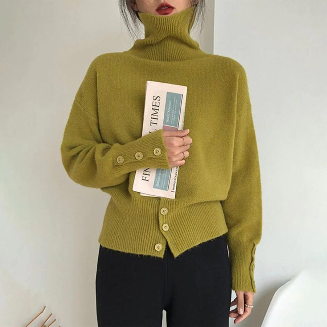 Stilla | Rullekrave Sweater med Knapper