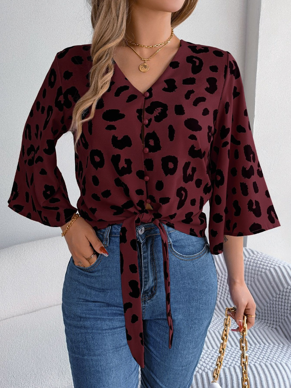 Stilla | Stilfuld Dame Bluse Leopard Knap.