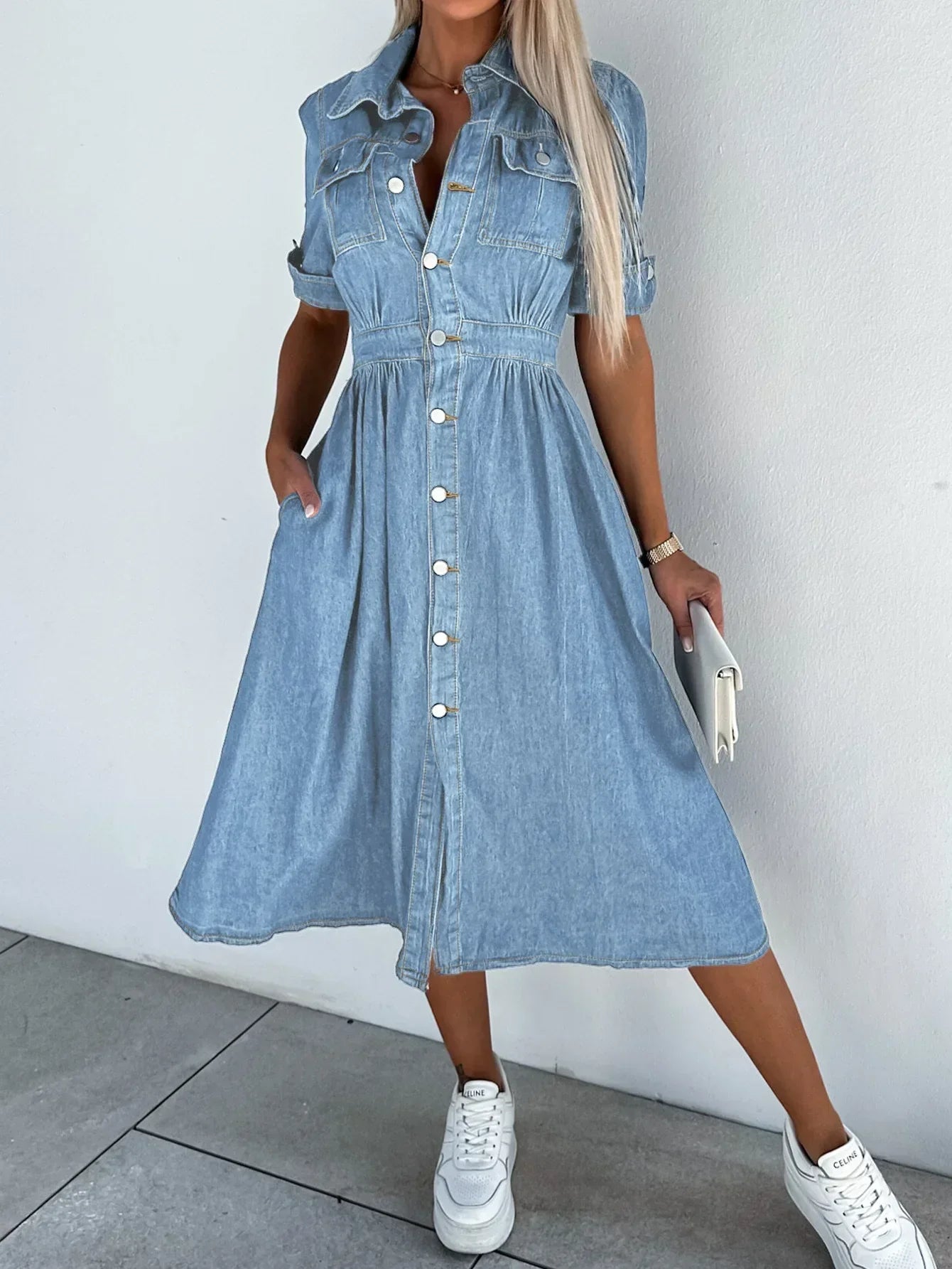 Stilla | Midi Denim Kjole med Knapper Blå Denim Casual & Stilfuld
